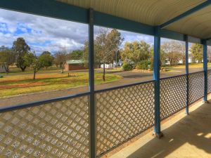 Inland Waters Holiday Parks Lake Keepit - VIC Tourism 5
