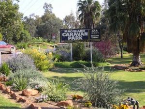 Macquarie Caravan Park - VIC Tourism 1