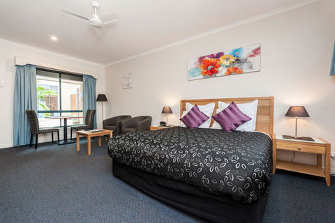 Motel On A'Beckett - VIC Tourism 1
