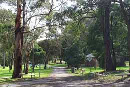 Moe Gardens Caravan Park - VIC Tourism 0