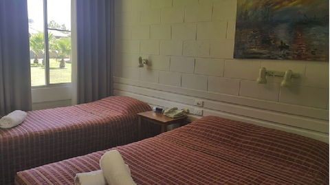 Motel Carnarvon - VIC Tourism 4