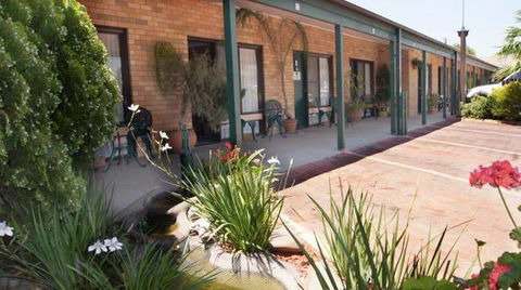 Ningana Motel - VIC Tourism 4