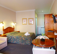 New England Motor Inn - VIC Tourism