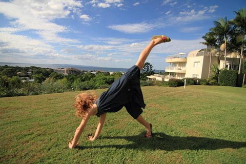 Noosa Crest Resort - VIC Tourism 5