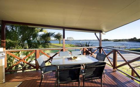North Coast Holiday Parks Shaws Bay - VIC Tourism 0