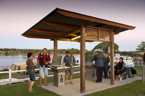North Coast Holiday Parks Shaws Bay - VIC Tourism 2