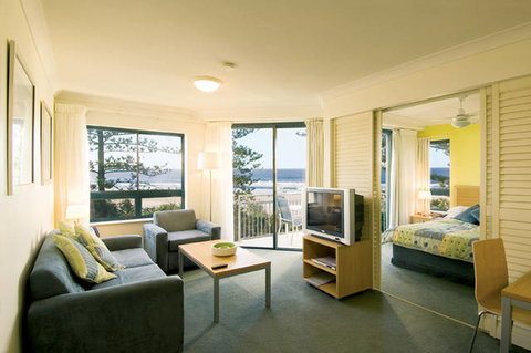 Oaks Calypso Plaza - VIC Tourism 4