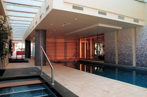 Oaks Liberty Towers - VIC Tourism 0