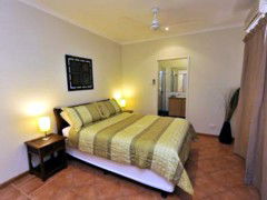Ochre Moon B&B - VIC Tourism 0