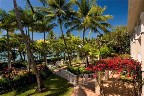 On The Beach Holiday Apartments - VIC Tourism 5