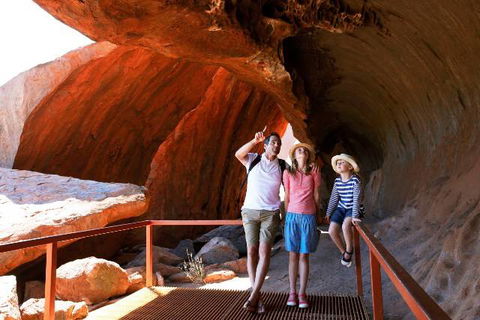 Outback Pioneer Hotel - VIC Tourism 4