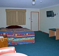 Overlander Motor Lodge - VIC Tourism