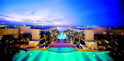 Palazzo Versace - VIC Tourism 0