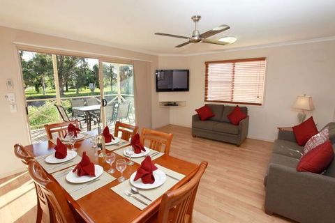 Paradise Tourist Park - VIC Tourism 0