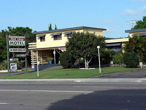 Park Drive Motel - VIC Tourism 0