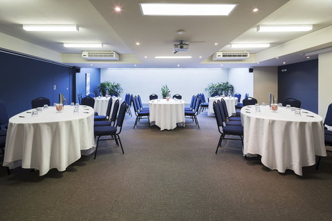 Parklands Apartments Dickson - VIC Tourism 0