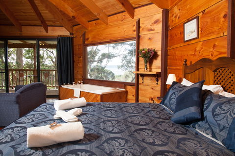 Pelicans At Denmark - Chalets - VIC Tourism 7