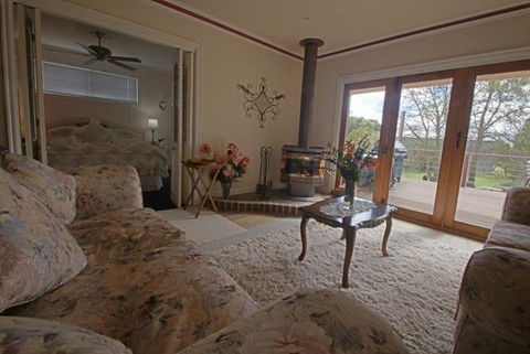 Peppermint Springs Retreat & Day Spa - VIC Tourism 0