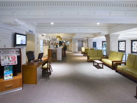 Quality Hotel Batman's Hill On Collins - VIC Tourism 1