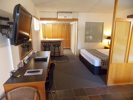 Quality Inn The Willows - VIC Tourism 1