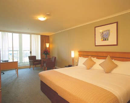 Radisson Hotel & Suites Sydney - VIC Tourism 0