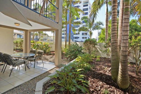 Raffles Mooloolaba - VIC Tourism 3