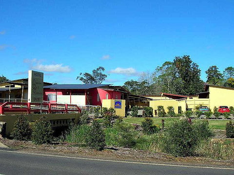 Red Bridge Motor Inn - VIC Tourism 0