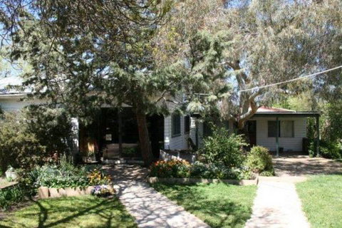 Reynella Kosciusko Rides Homestead - VIC Tourism 0