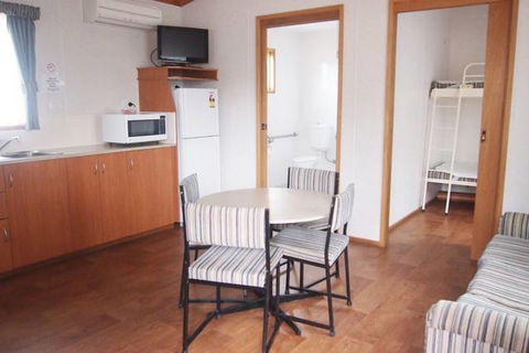 Riverton Caravan Park - VIC Tourism 2