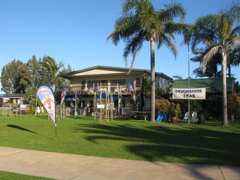 Riviera Caravan Park - VIC Tourism 1