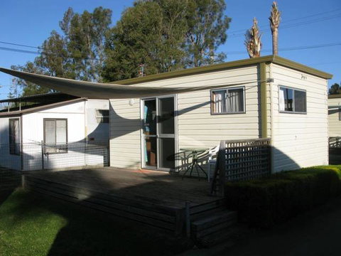 Riviera Caravan Park - VIC Tourism 3
