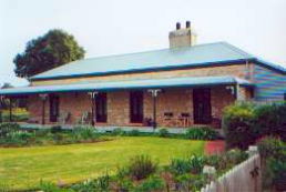 Robe Heritage Accommodation - VIC Tourism 0