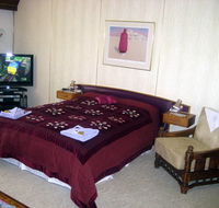 Sages' Haus BB - VIC Tourism