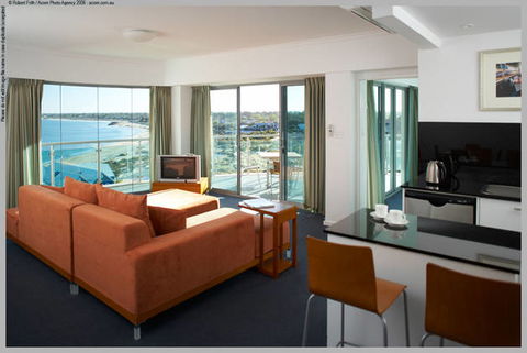 Seashells Mandurah - VIC Tourism 8