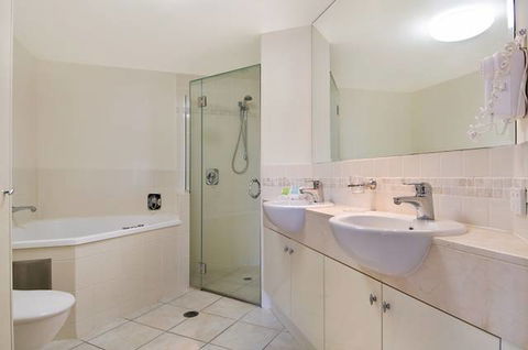 Shearwater Resort - VIC Tourism 4