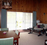 Shiralee Executive Cottages - VIC Tourism