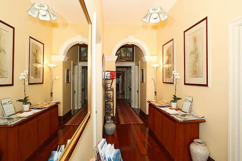 Sojourn On Gale Bed & Breakfast - VIC Tourism 2