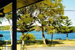 Sundial Holiday Units - VIC Tourism 0