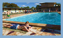 Sundowner Oriana Motel - VIC Tourism 0