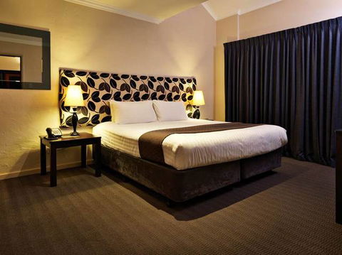 Sunmoon Boutique Resort - VIC Tourism 0