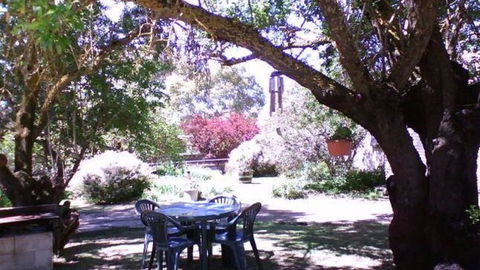 Morse Cottage - VIC Tourism 5