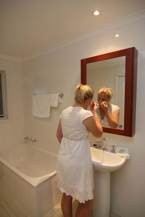 Moore Park Apartments - VIC Tourism 5