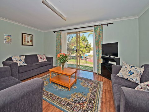 Acclaim Pine Grove Holiday Park - VIC Tourism 5
