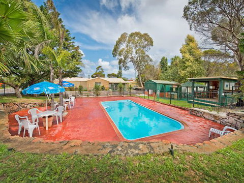 Acclaim Pine Grove Holiday Park - VIC Tourism 8