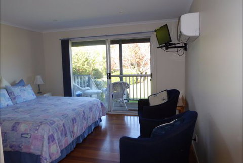 Apollo Bay Bed And Breakfast - VIC Tourism 9