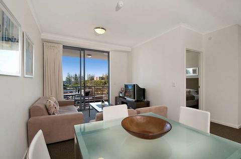 Swell Resort - VIC Tourism 2