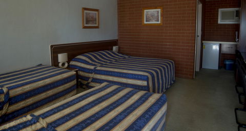 Junction Motor Inn - VIC Tourism 6