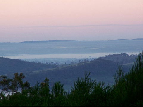 The Retreat Bushland Lodge - VIC Tourism 0