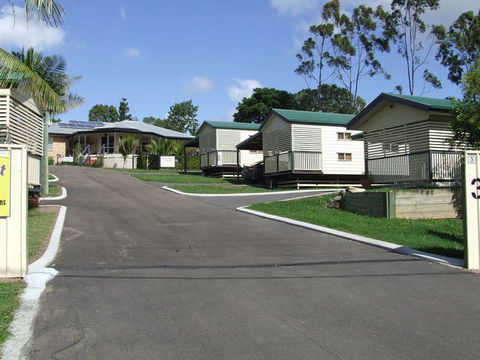 Tiaro Tourist StopOver - VIC Tourism 0