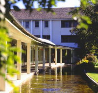 University House - VIC Tourism